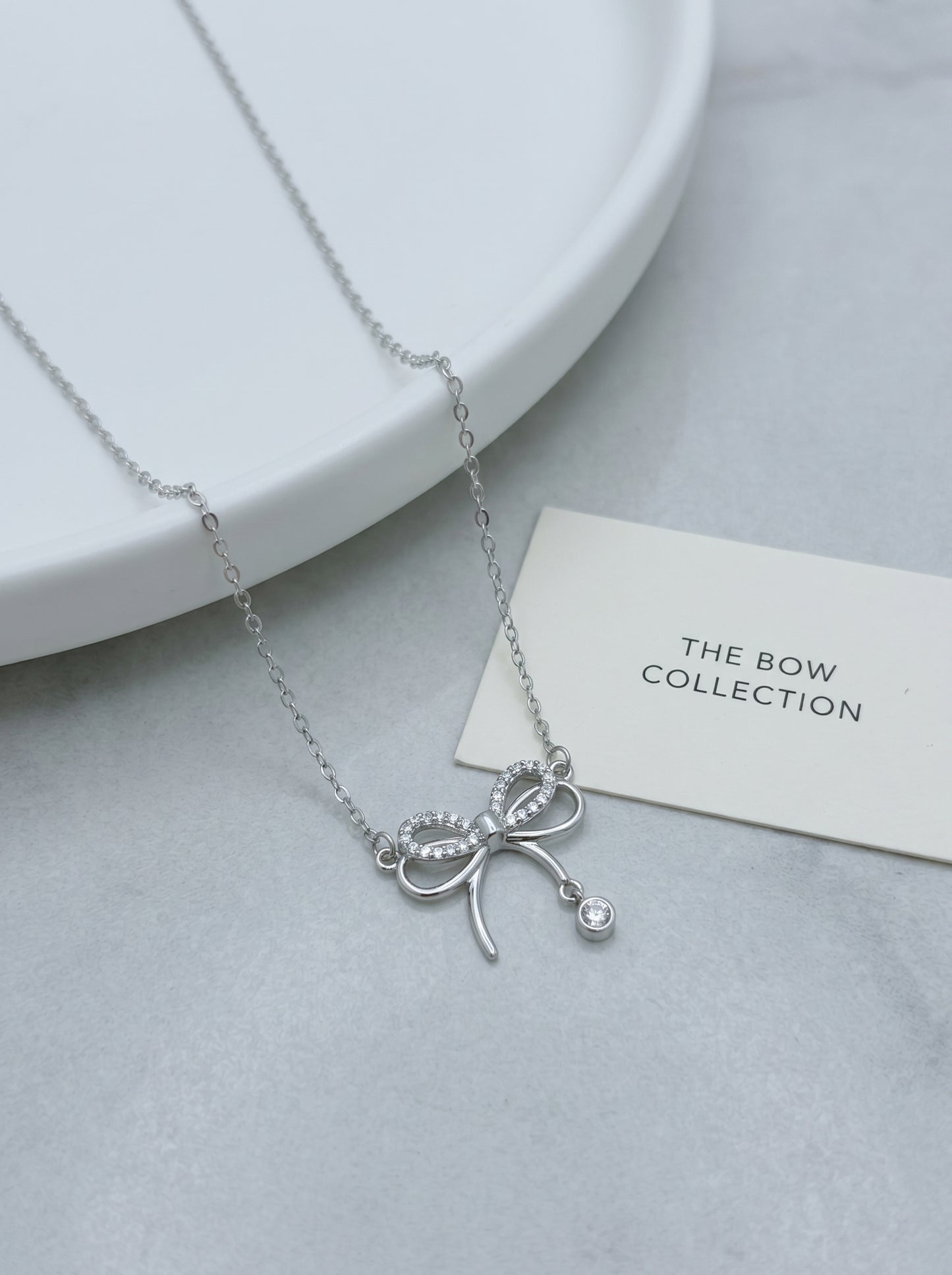 Celand Pavé Moissanite Bow Necklace