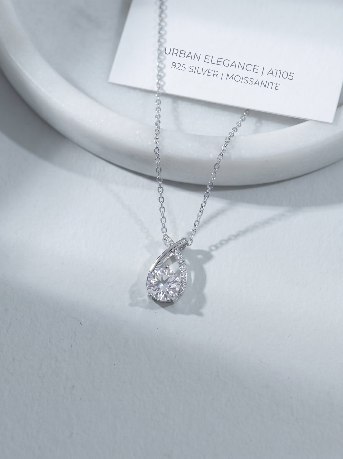 Celand 1ct Teardrop Moissanite Pendant Necklace