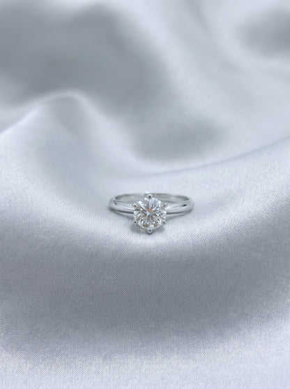 Celand 1ct Moissanite Solitaire Ring