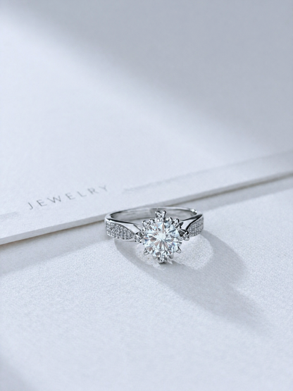 Celand 1ct Floral Moissanite Pavé Ring
