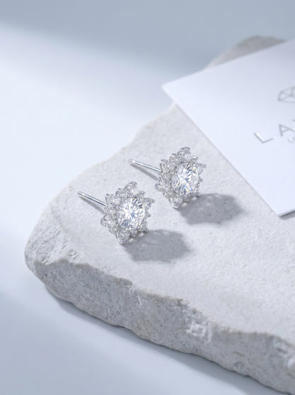 Celand 0.5ct Floral Halo Moissanite Stud Earrings