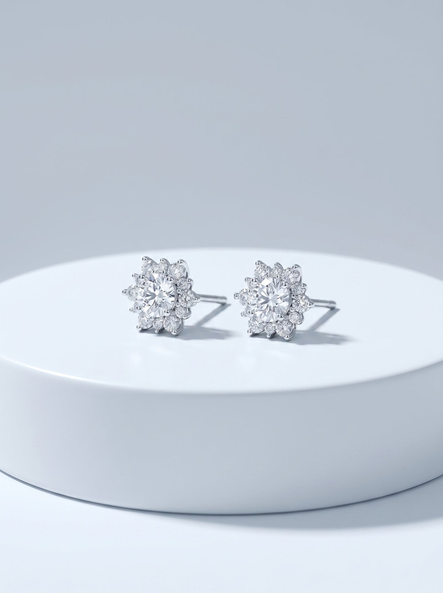 Celand 0.5ct Floral Halo Moissanite Stud Earrings