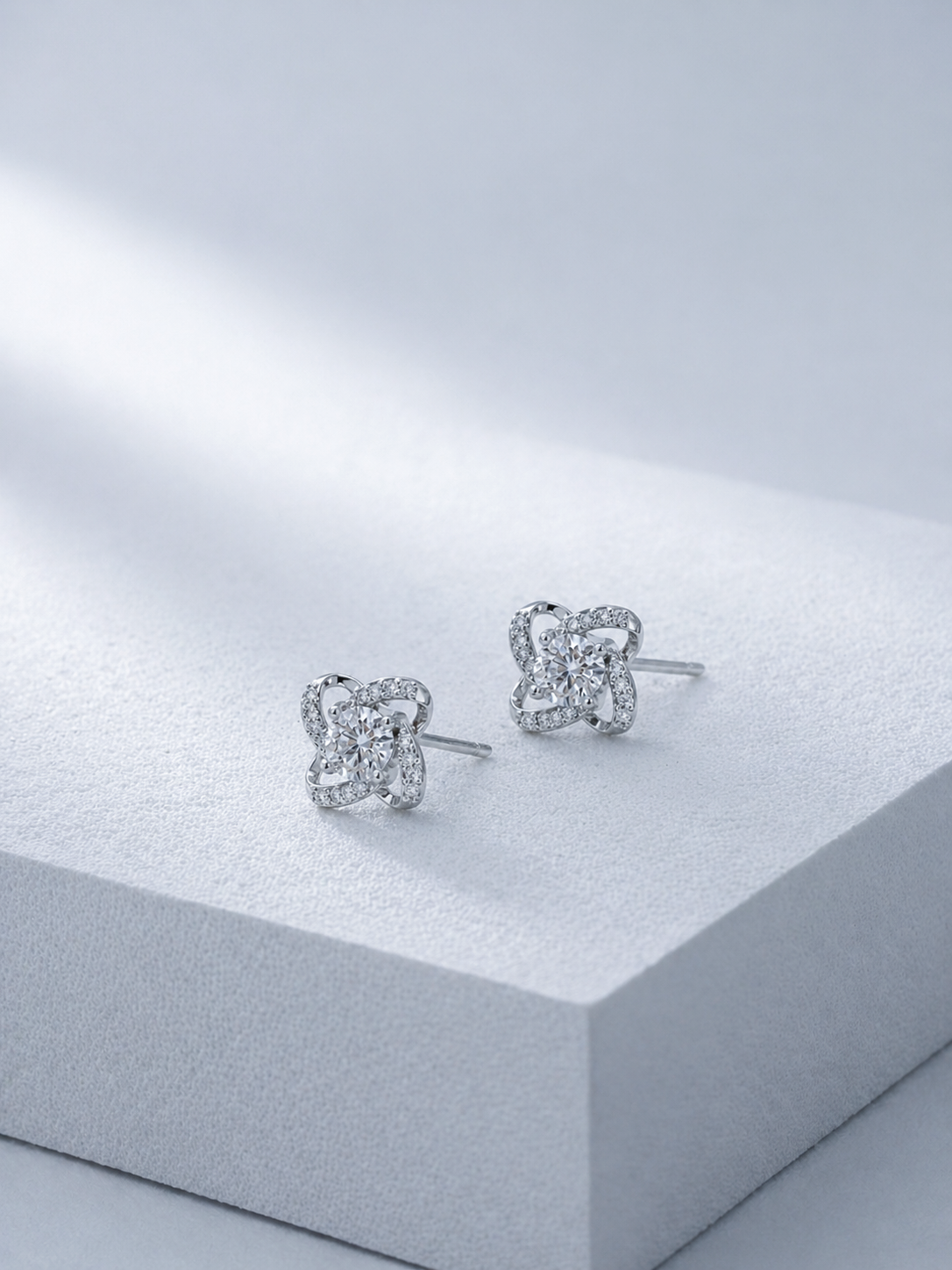 Celand 0.5ct Butterfly Moissanite Stud Earrings