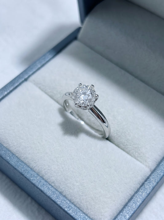 Celand 1ct Moissanite Solitaire Ring