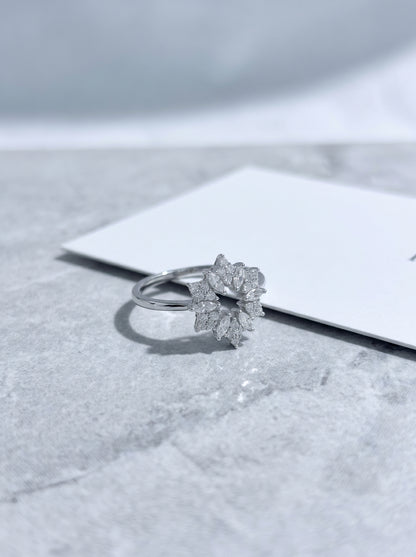 Celand Starflower Moissanite Ring | S925 Sterling Silver
