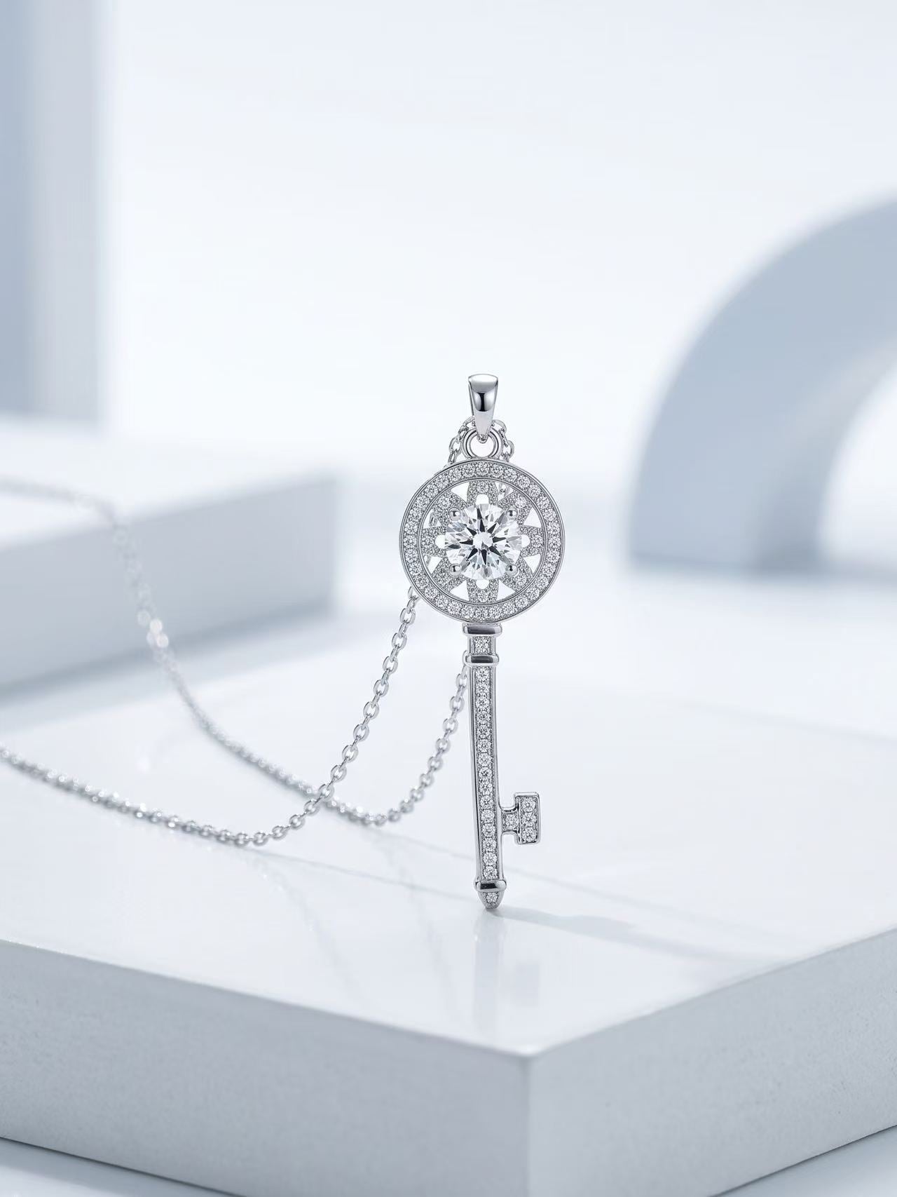 Celand 1ct Key Moissanite Necklace